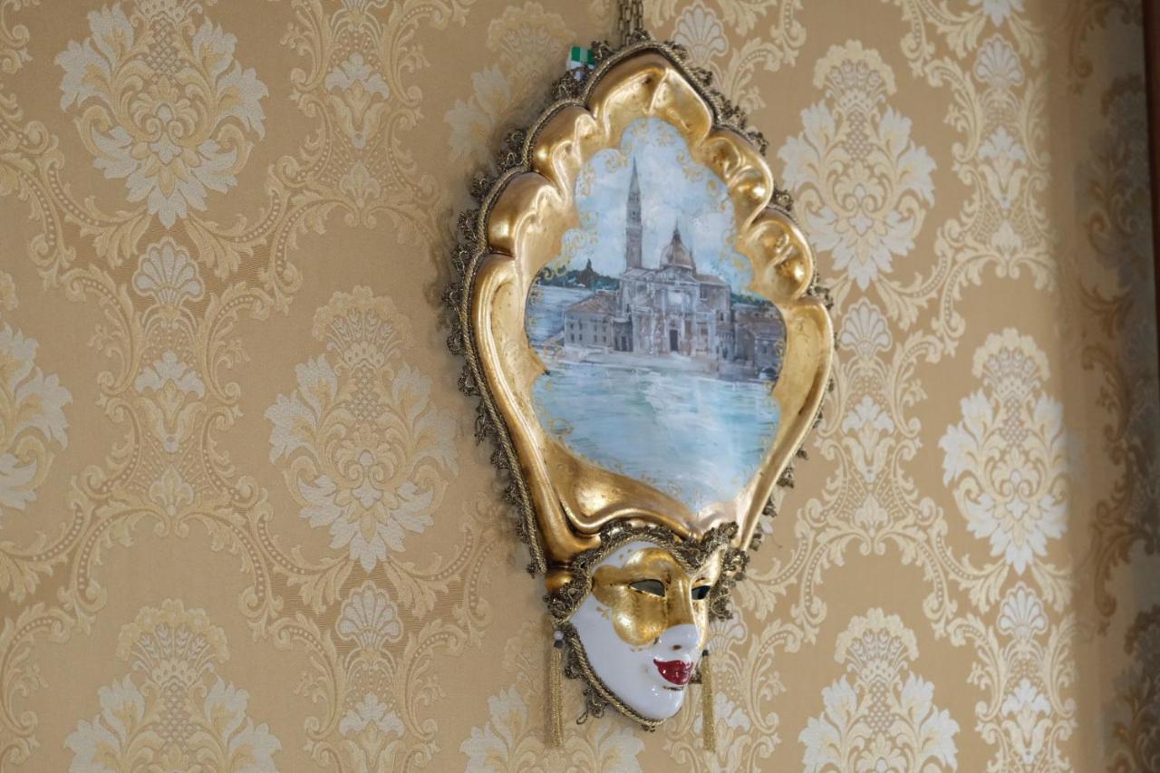 La Residenza Di Carlo Close To Piazza San Marco Venedig Eksteriør billede
