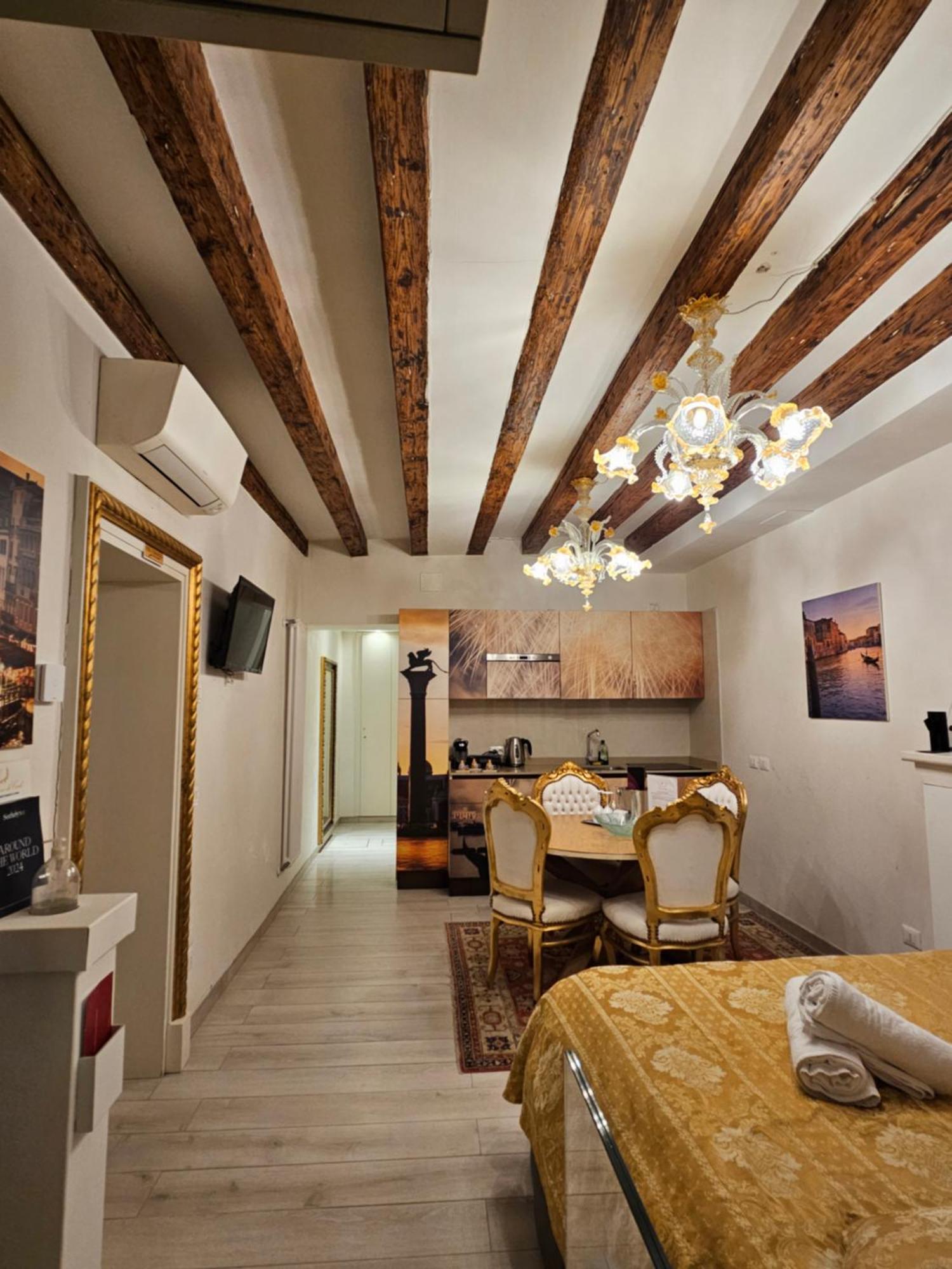 La Residenza Di Carlo Close To Piazza San Marco Venedig Eksteriør billede