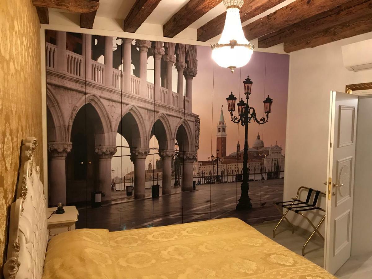 La Residenza Di Carlo Close To Piazza San Marco Venedig Eksteriør billede