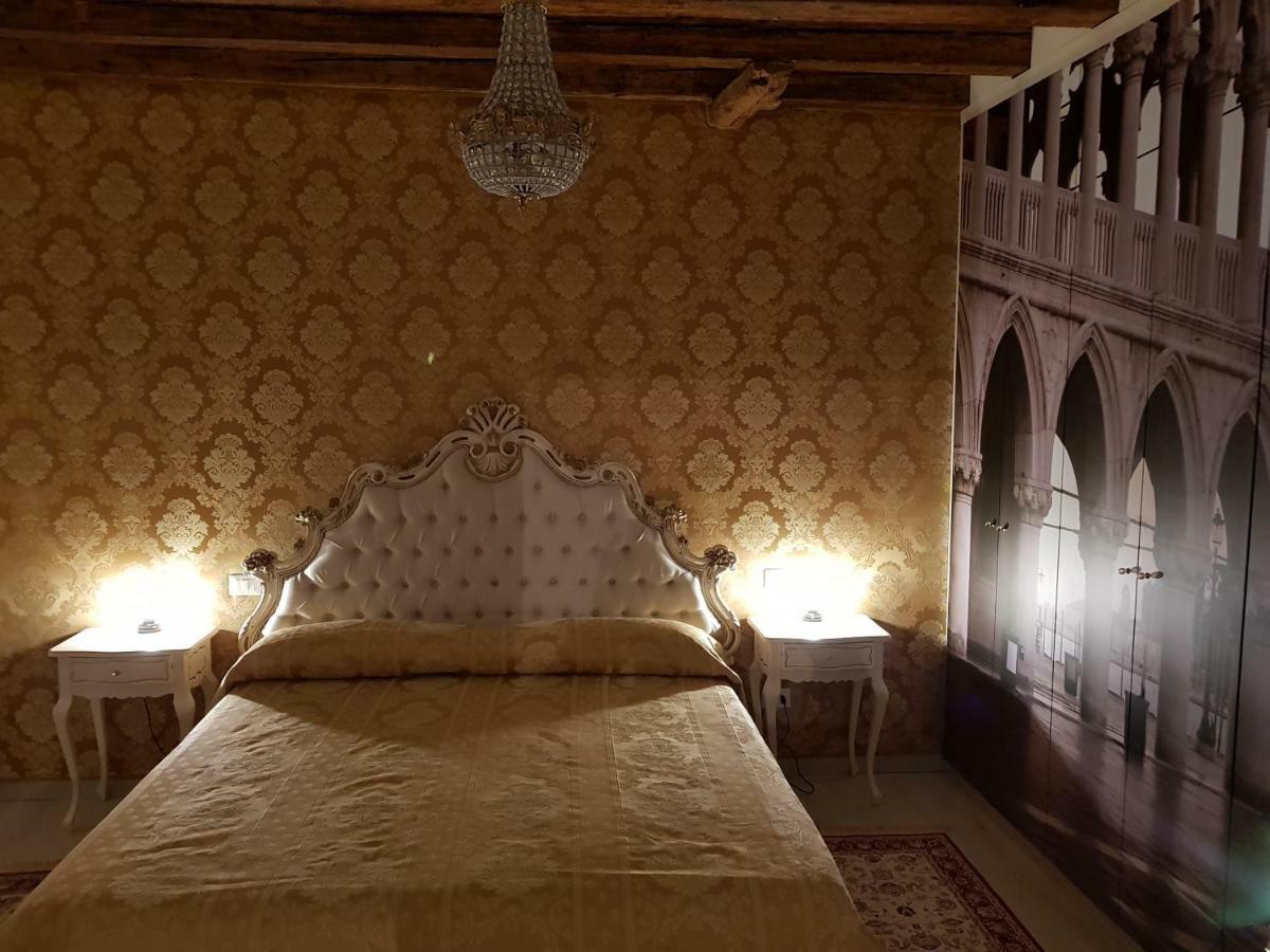 La Residenza Di Carlo Close To Piazza San Marco Venedig Eksteriør billede