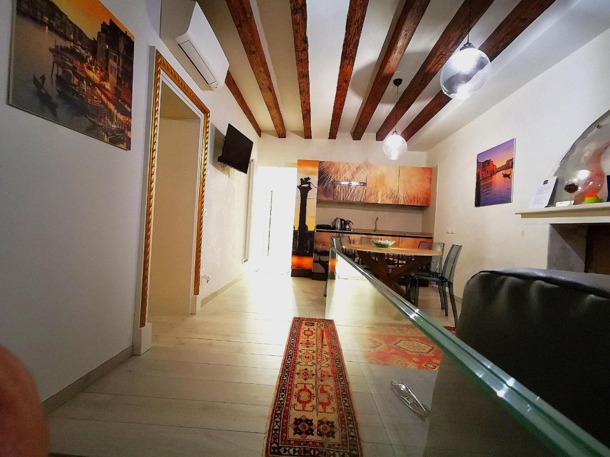 La Residenza Di Carlo Close To Piazza San Marco Venedig Eksteriør billede